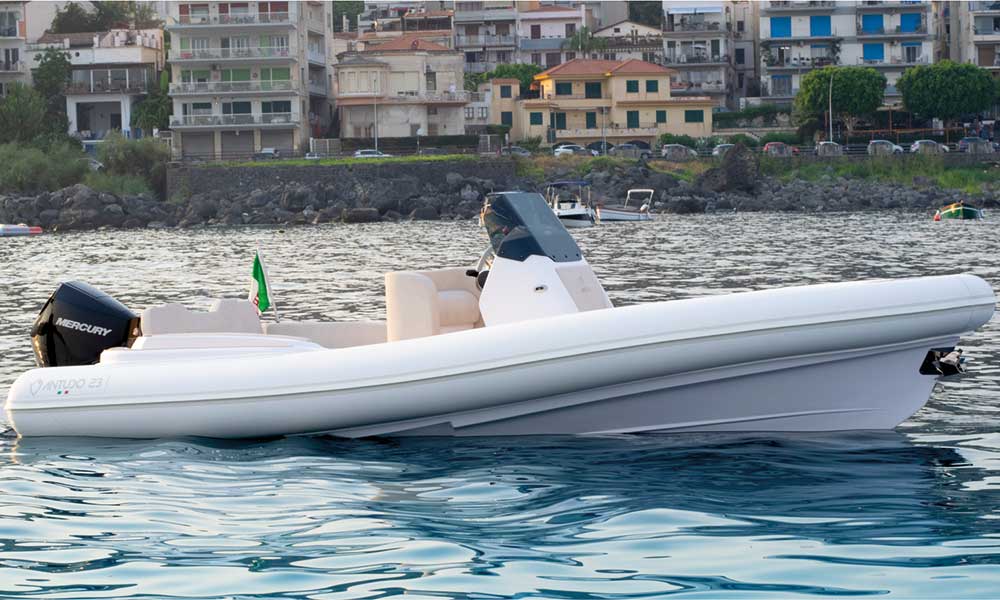 Luxury-Boat-Antudo-Marine-foto-navigazione-4